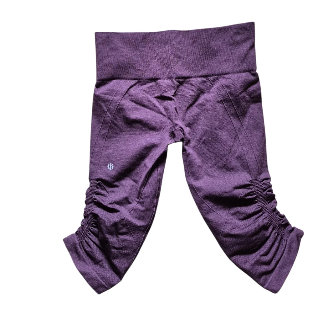 Purple‎  Capri Leggings 8